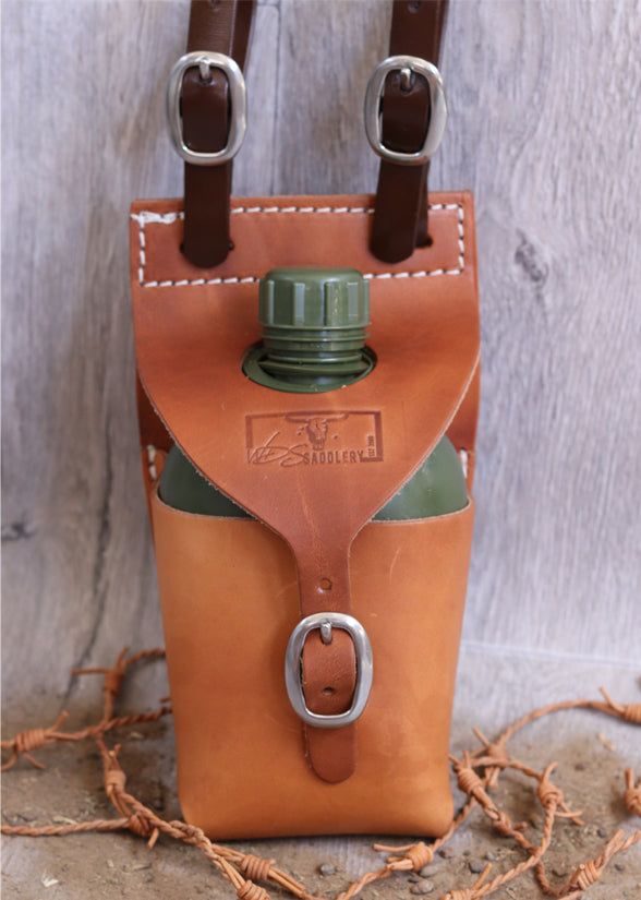 Single leather water bottle carrier
