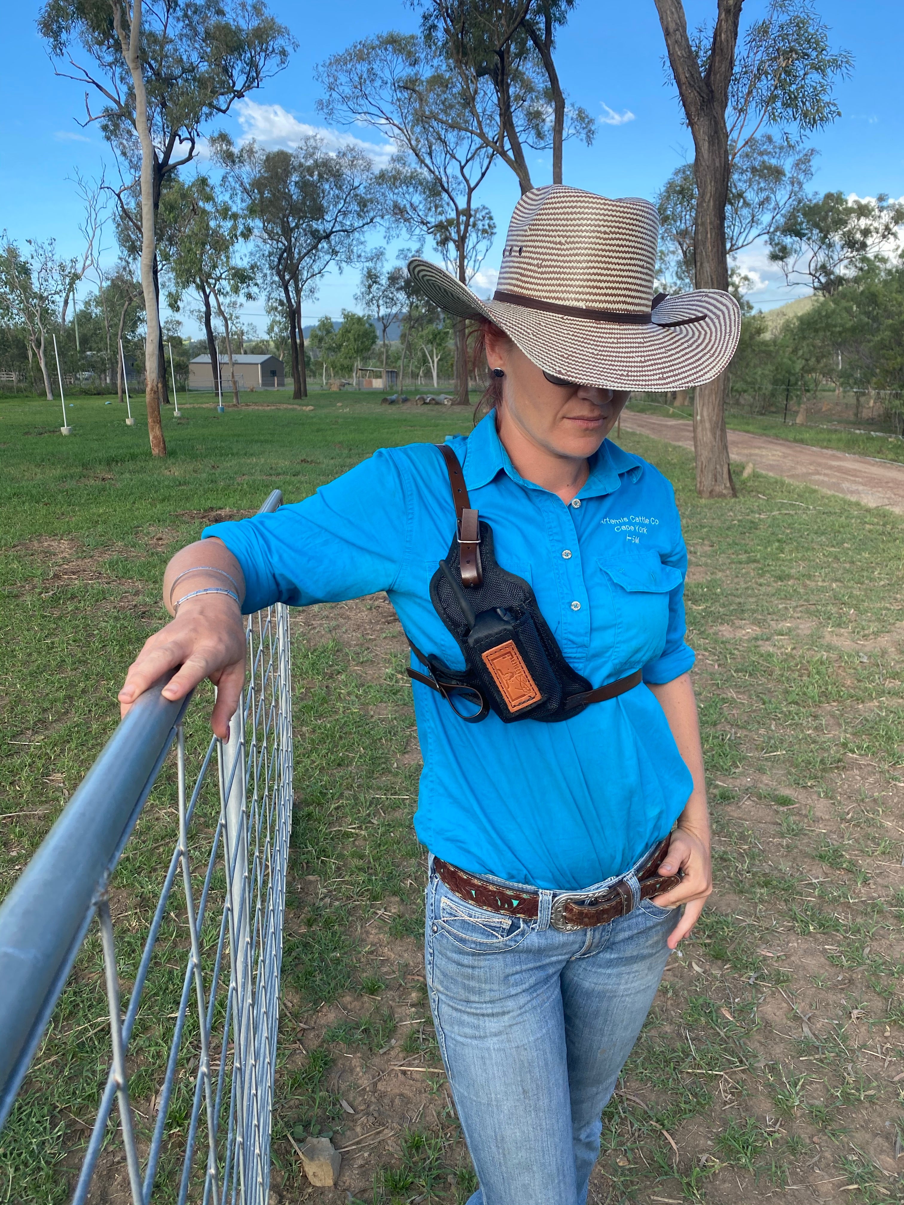 Ladies GPS/UHF Holder
